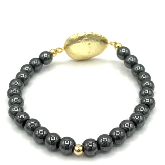 HAND CRAFTED Stretch Bracelet with Fuchsia Geode and Black Hematite - Picture 3 of 7